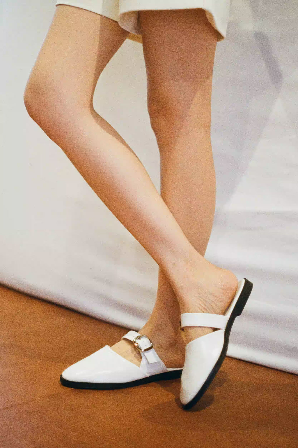 JANE CLASSIC - WHITE