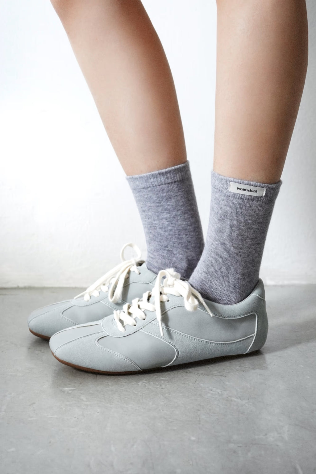 THE 25 FLAT SNEAKER - BLUE