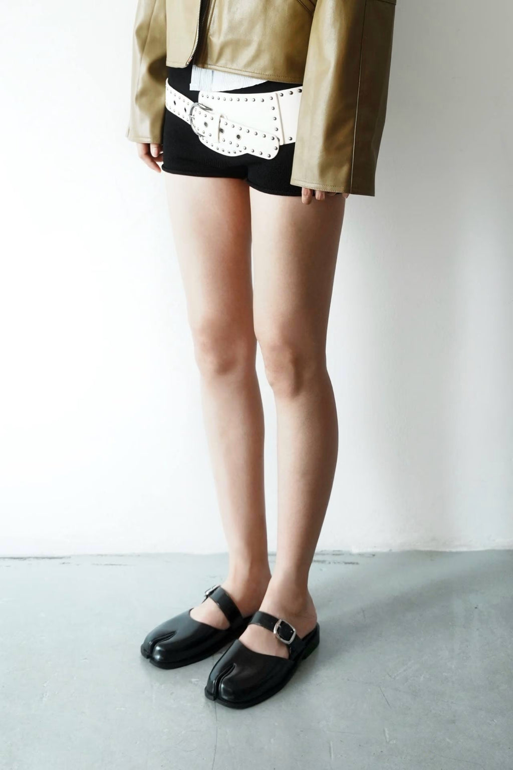 JANE TABI - BLACK