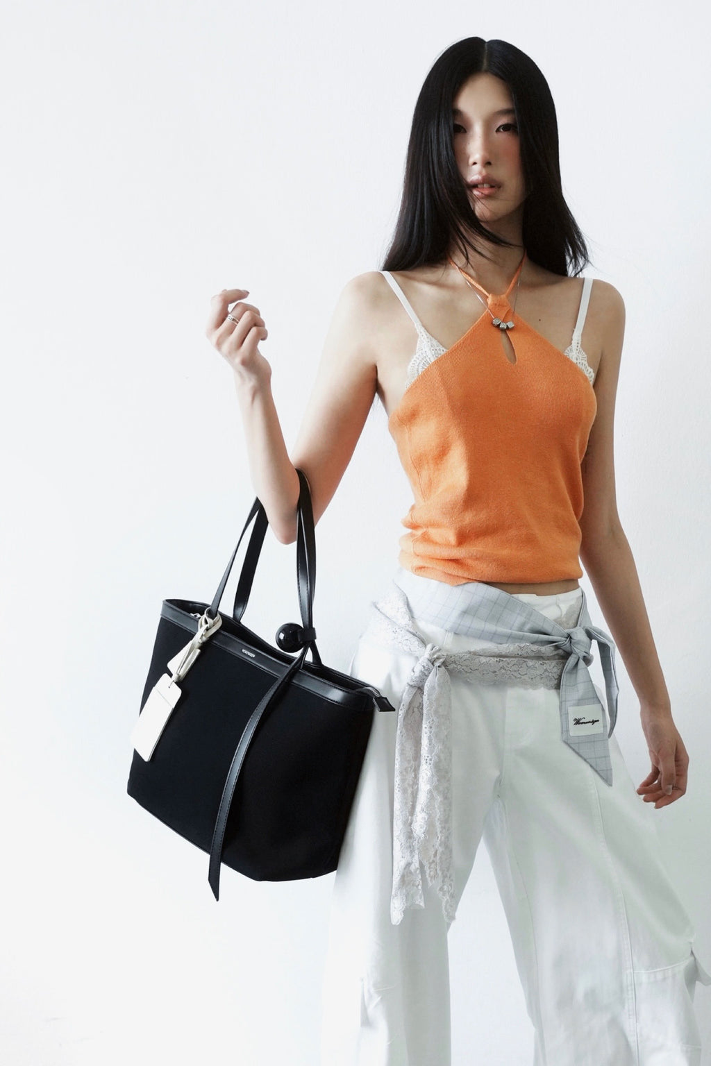 PIN UP TOTE - BLACK