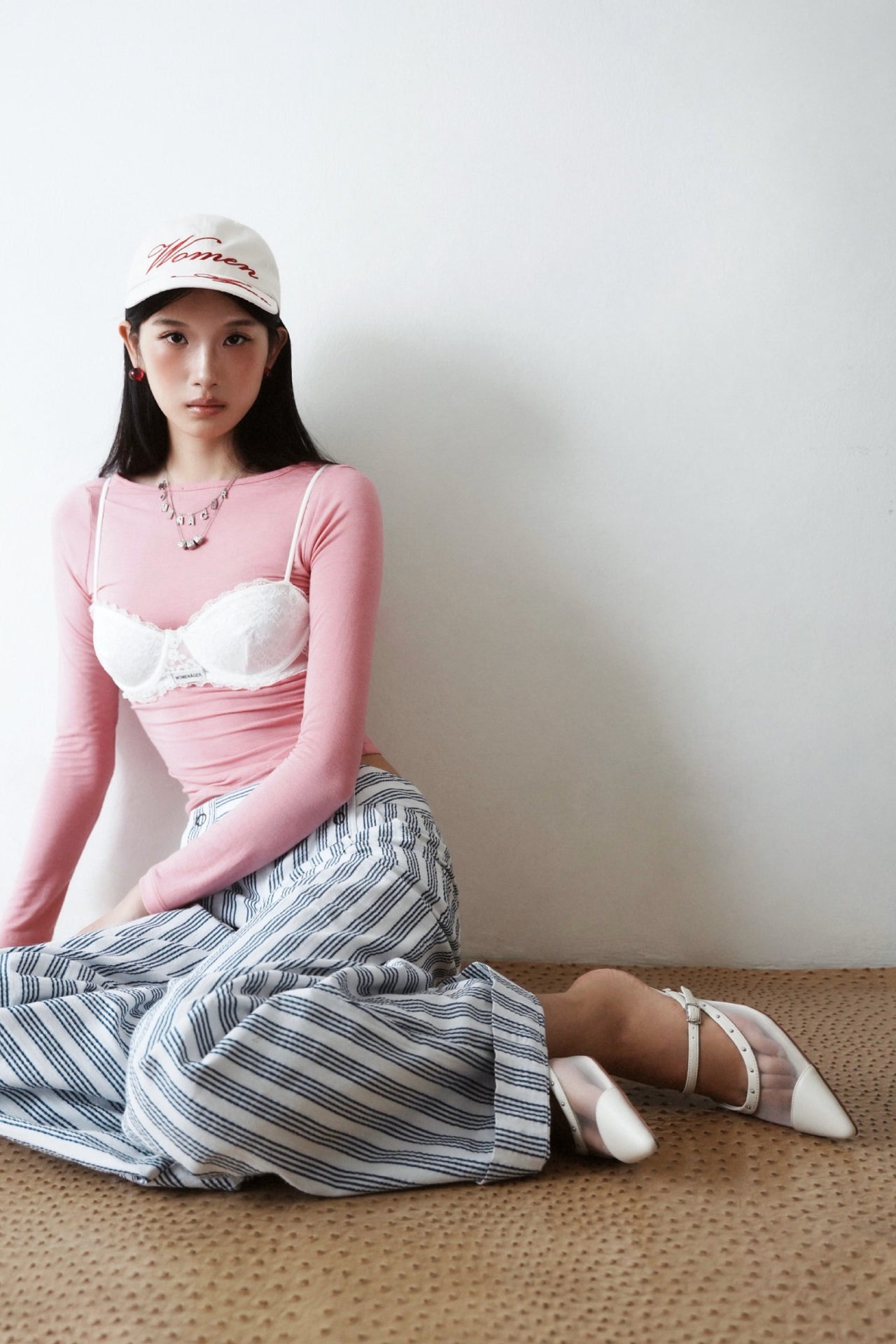 MOGENN - OFF WHITE