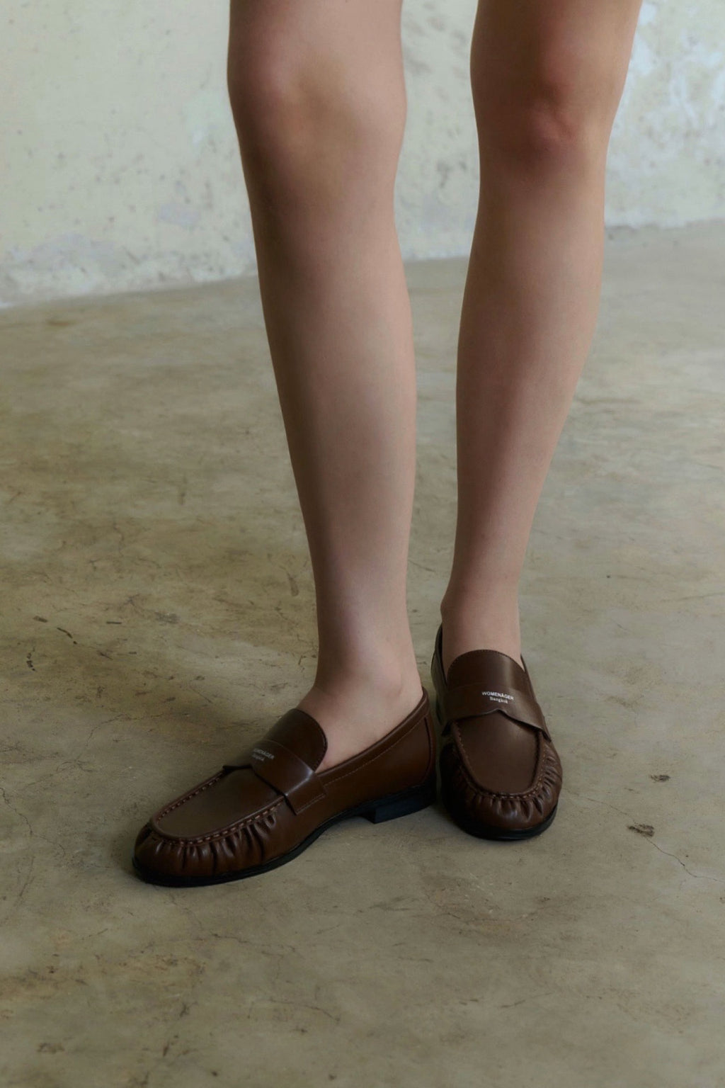 LOAFER - BROWN